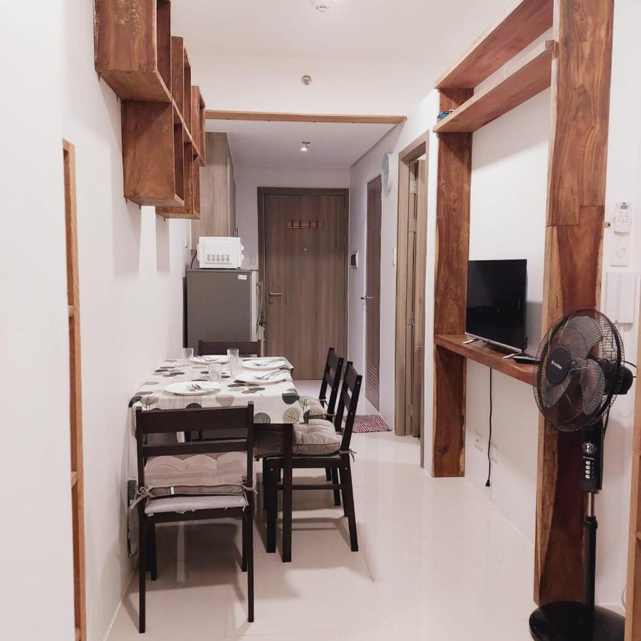 One Bedroom Condo Unit Fame Residences マニラ市 エクステリア 写真