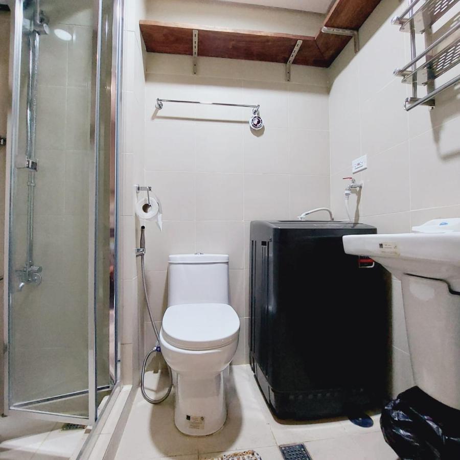 One Bedroom Condo Unit Fame Residences マニラ市 エクステリア 写真